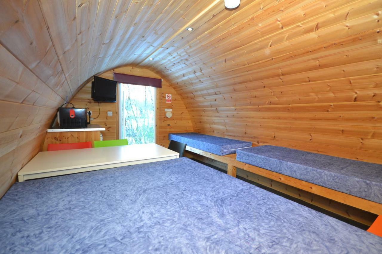 Blackwater Glamping Pods Кинлохливен Экстерьер фото